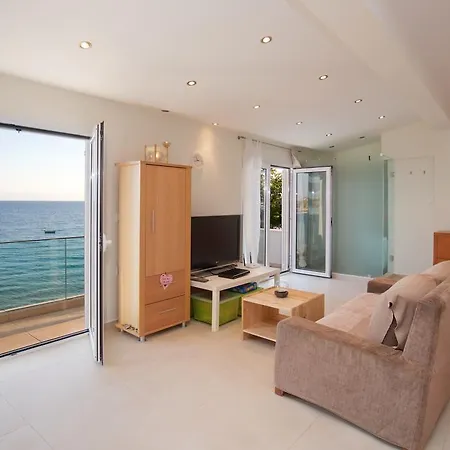 Infinity House By Klv Holiday home