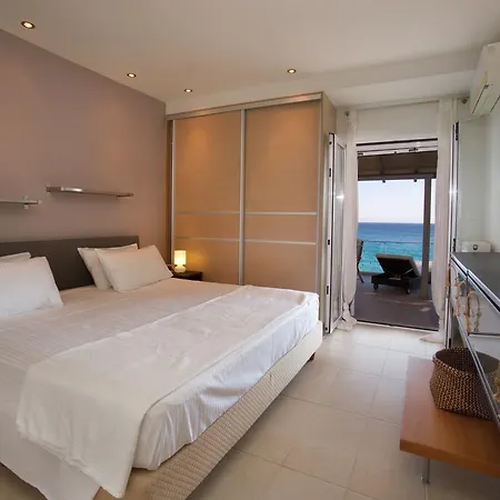 Infinity House By Klv * 아르고스톨리온